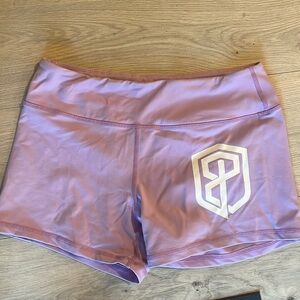 Born primitive shorts